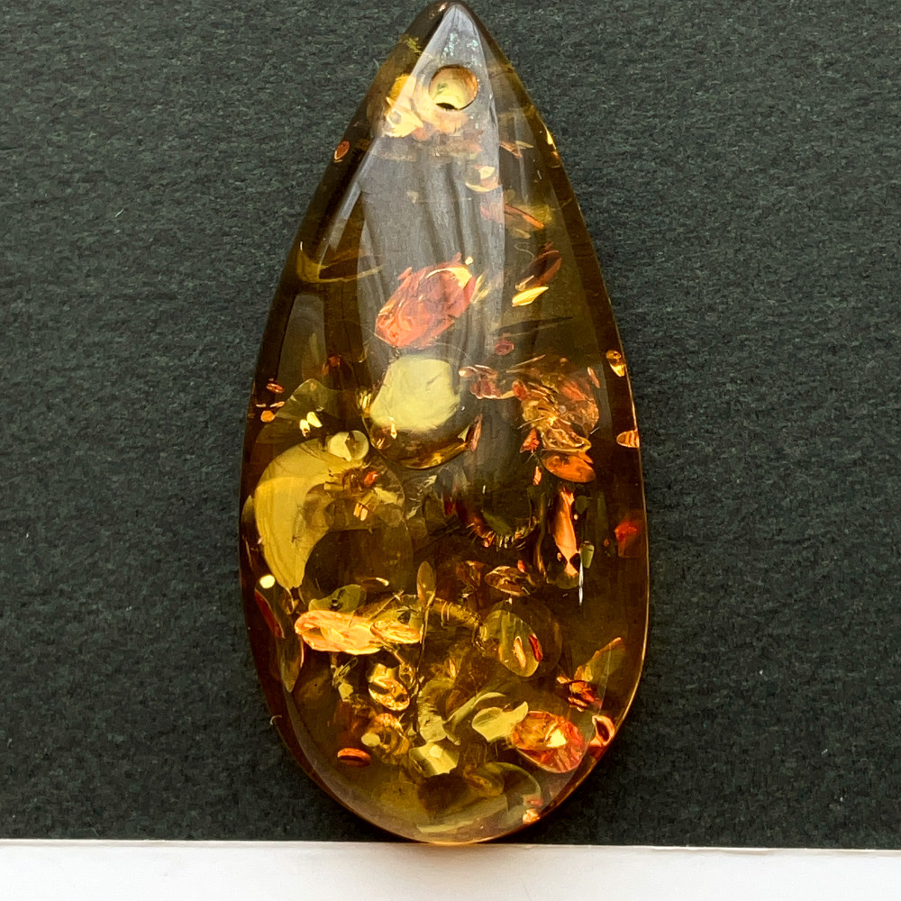 バルティックアンバー[178] 38x19mm 16Cts