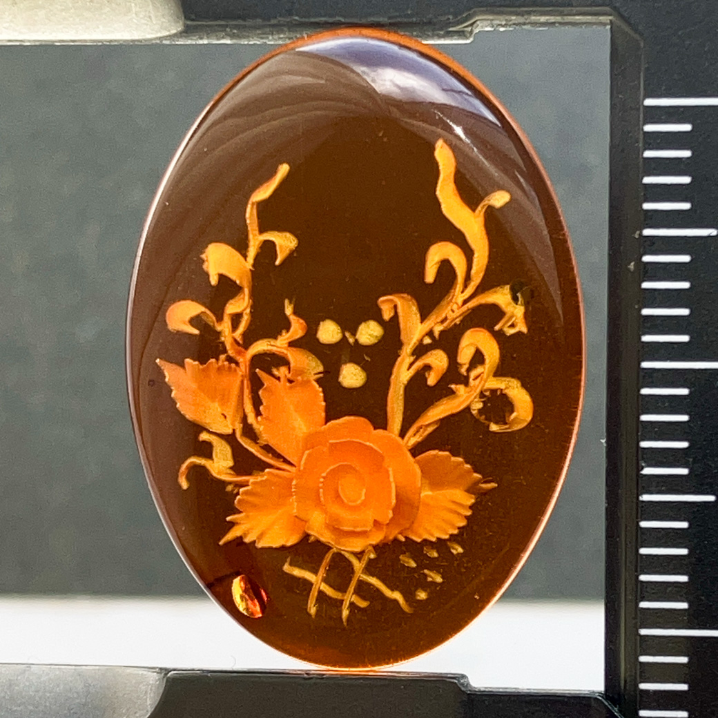 インタリオ彫刻アンバー[274] 25x18mm 6Cts