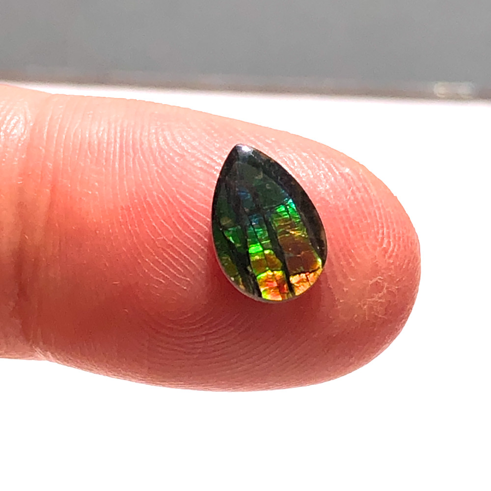 アンモライト[71] 9x6mm 1.1Cts ルース