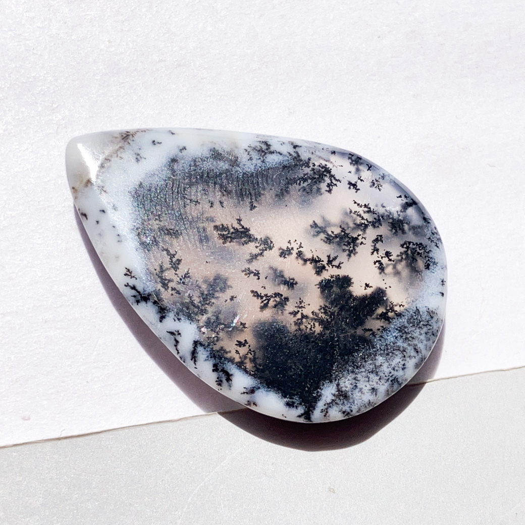 デンドライトオパール[134] 29x20mm 天然石ルース / 天然石ルース