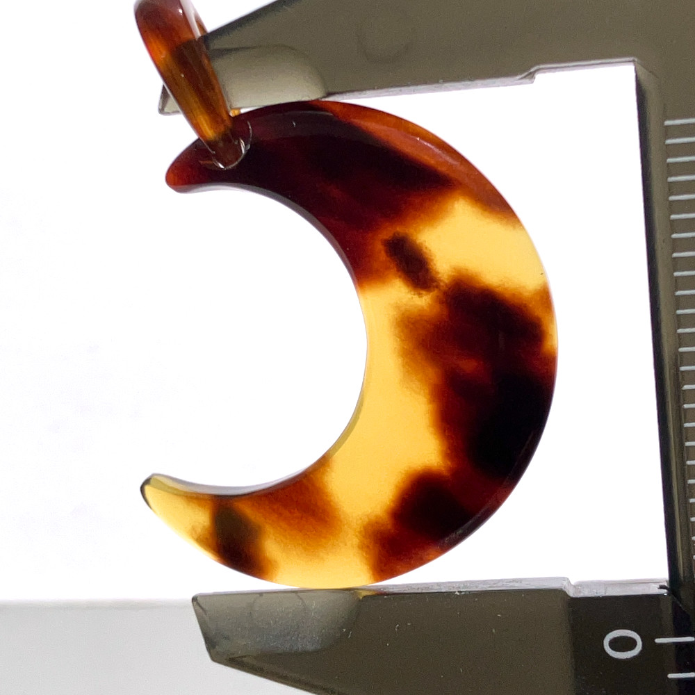 月形穴あきべっ甲[m25] 27x10mm 7Cts