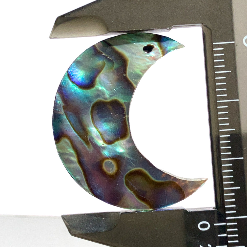 穴あきアバロンシェル月形[m29] 31x14mm 30Cts