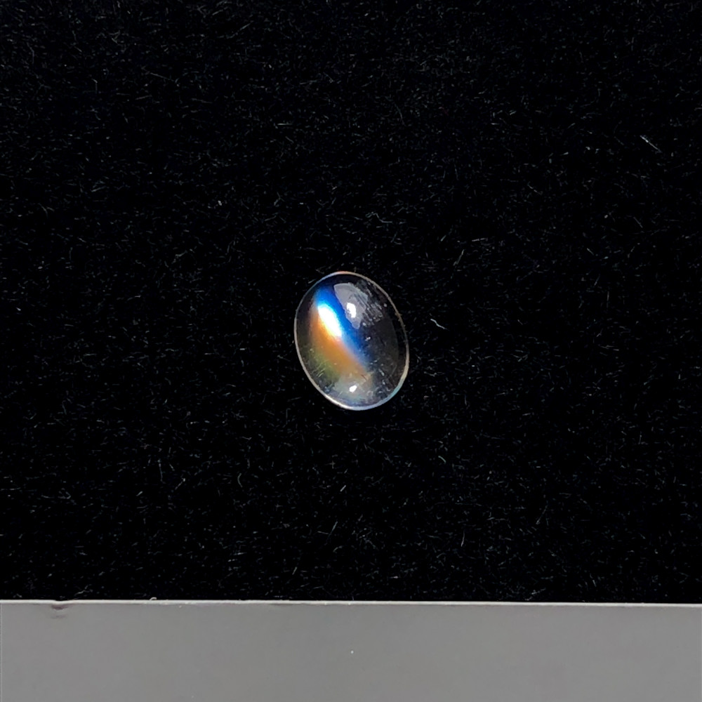 レインボームーンストーン[181] 5x4mm ルース